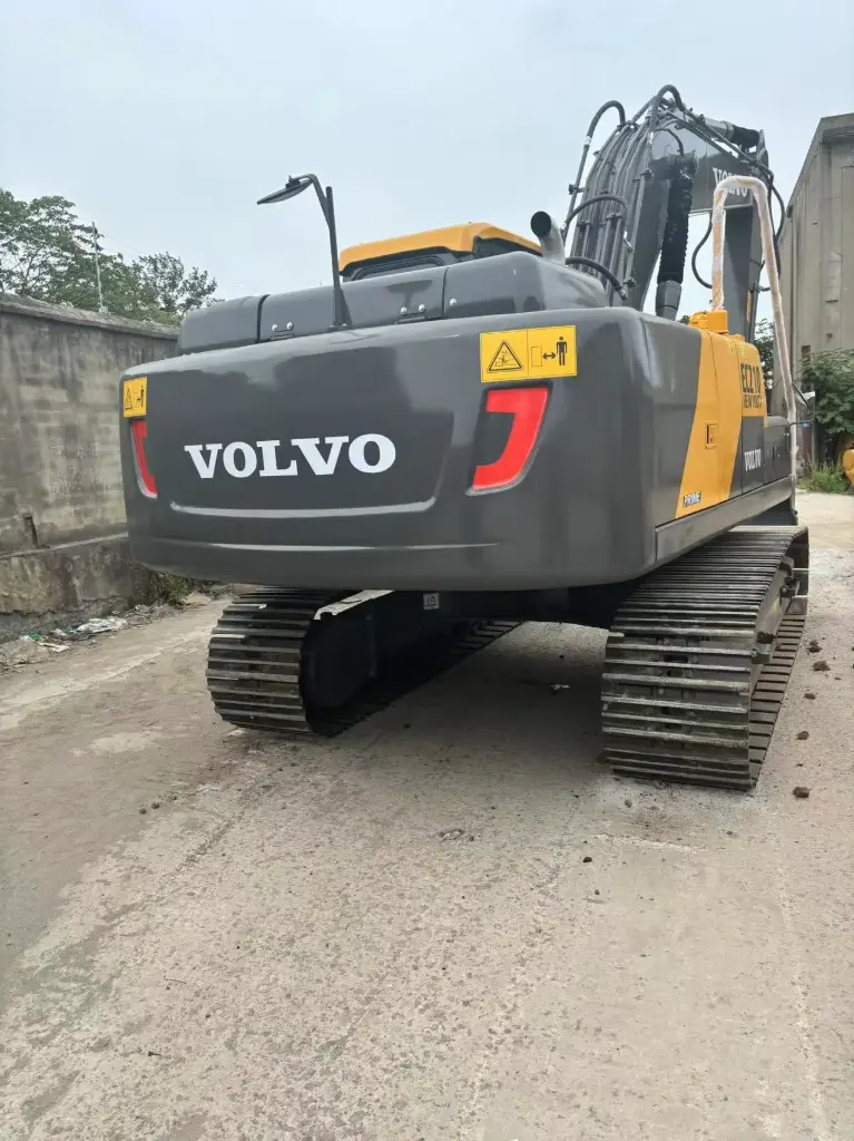Quality Used Excavator for Sale in Dammam | Inspected Heavy Equipment
