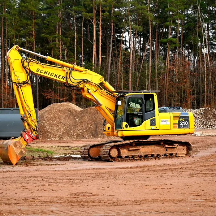 Komatsu Excavator Rental in Dammam | Fuel-Efficient Earthmoving