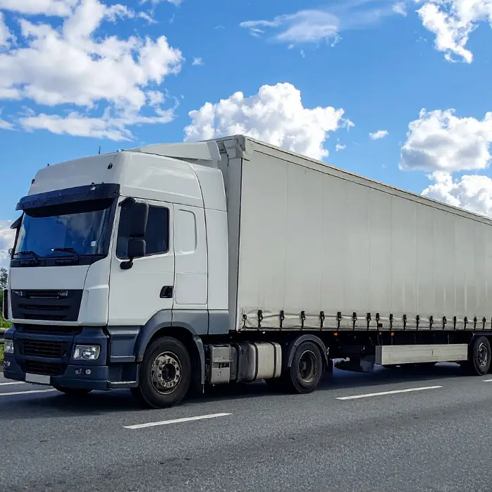 Heavy-Duty Truck Rental in Dammam | Commercial Logistics Solutions