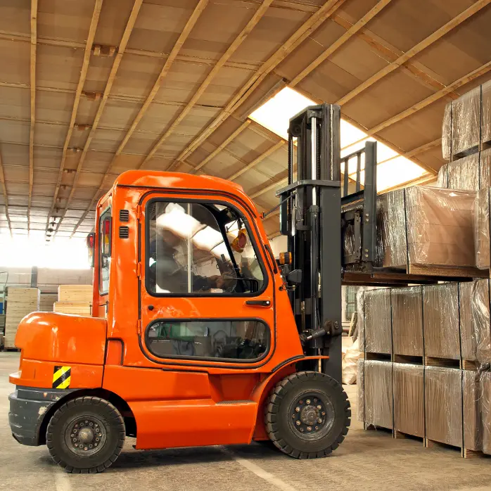 1.5 Ton Compact Forklift Rental in Dammam | Warehouse Ready