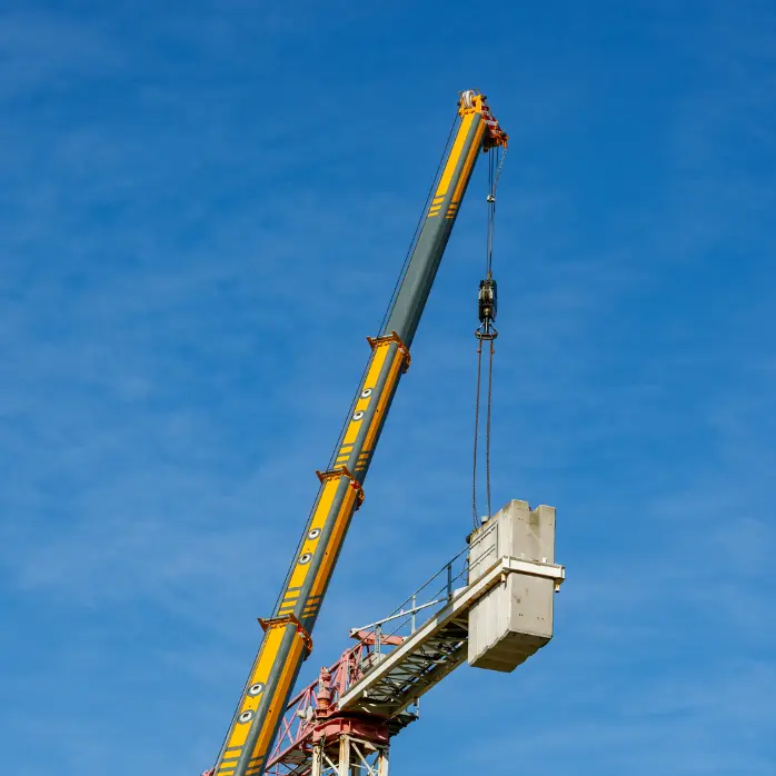 7 Ton Ground & Tower Crane Rental in Dammam | Safe Efficient Lifting