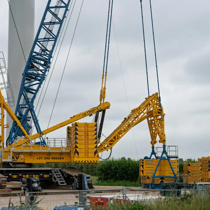 50 Ton Ground & Tower Crane Rental in Dammam | Large-Scale Hoisting